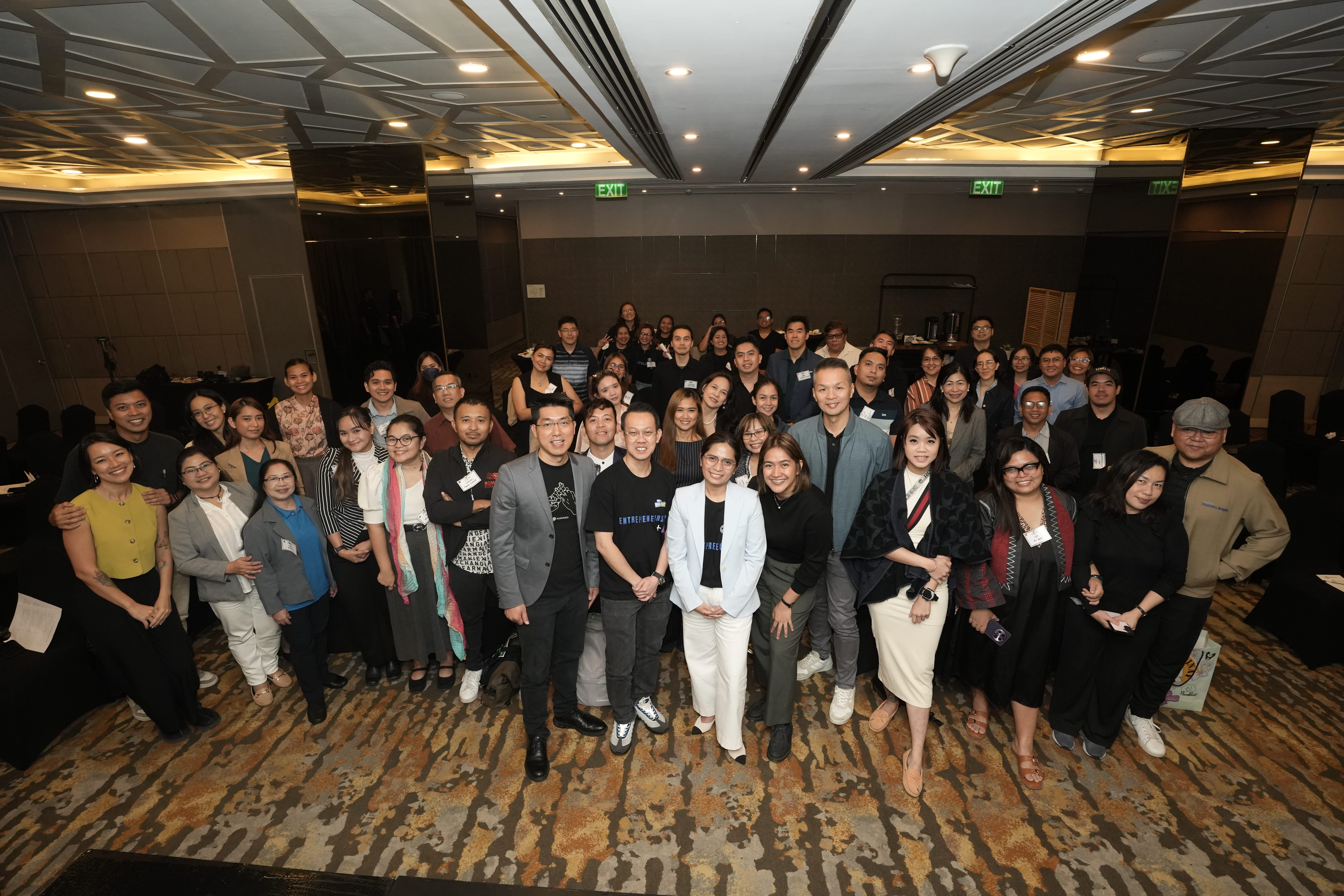 MLBB community members networking